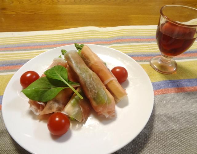 生ハムチーズロール