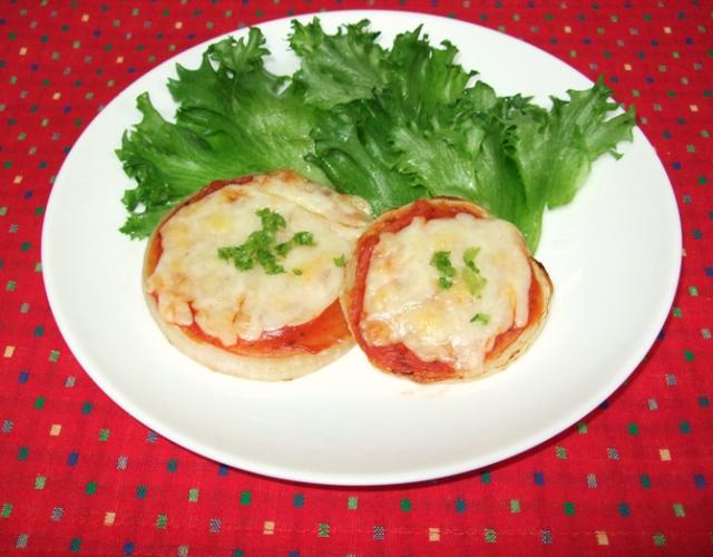 玉ねぎのピザ風ステーキ