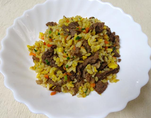 牛肉スタミナチャーハン