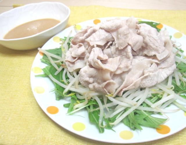 豚しゃぶのごまドレポン酢サラダ