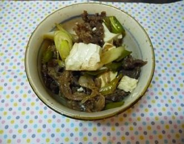 牛肉の甘辛丼