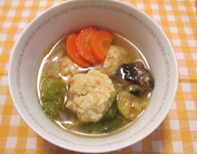 えび団子のスープ
