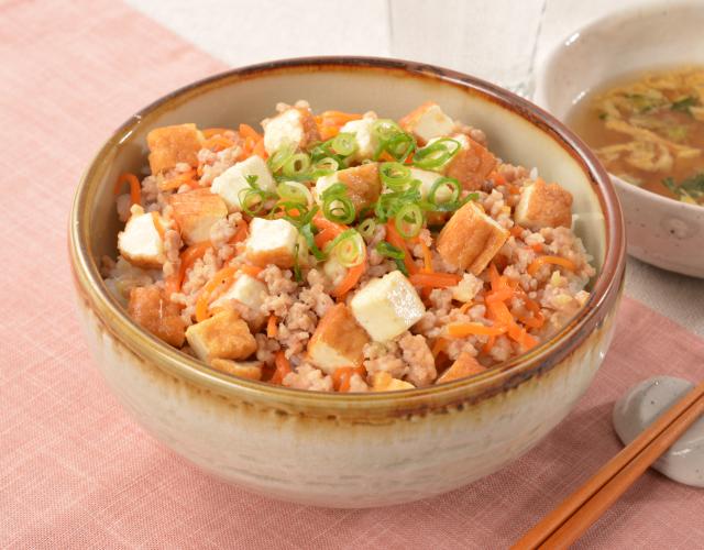 鶏そぼろ丼