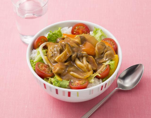 きのこで作るサラダカレー丼