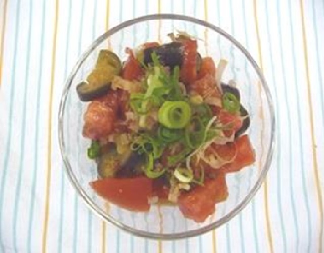 トマトとゆでなすのポン酢和え