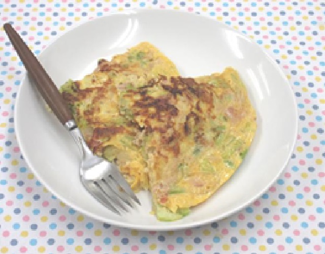 春野菜のチーズオムレツ